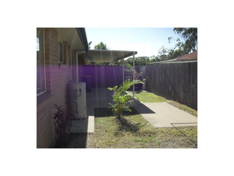 1/110 Bideford Street, Torquay QLD 4655