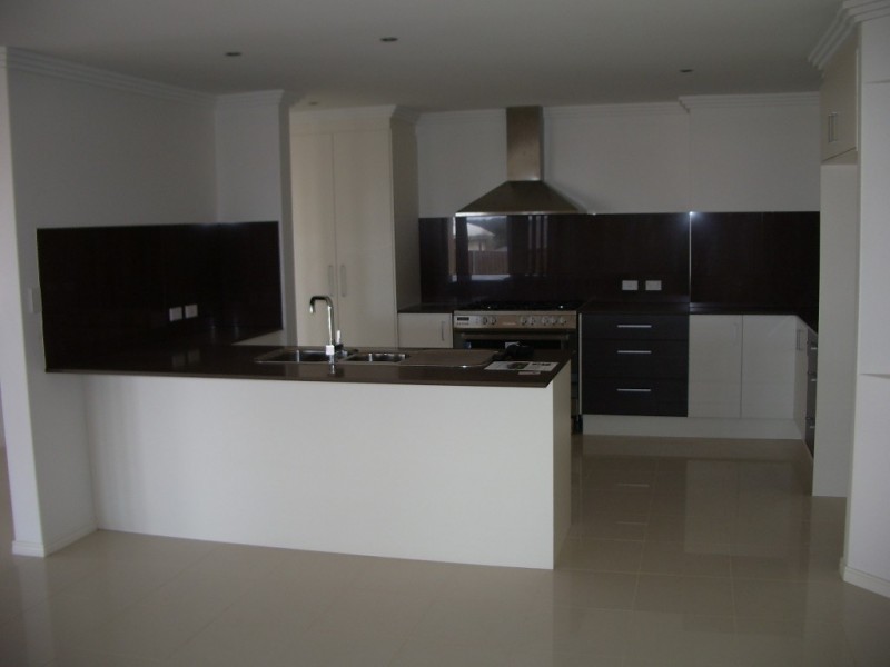 13 Seacrest Avenue, Wondunna QLD 4655