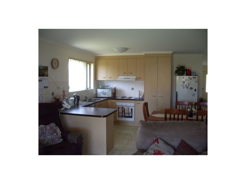 79 Martin Street, Point Vernon QLD 4655