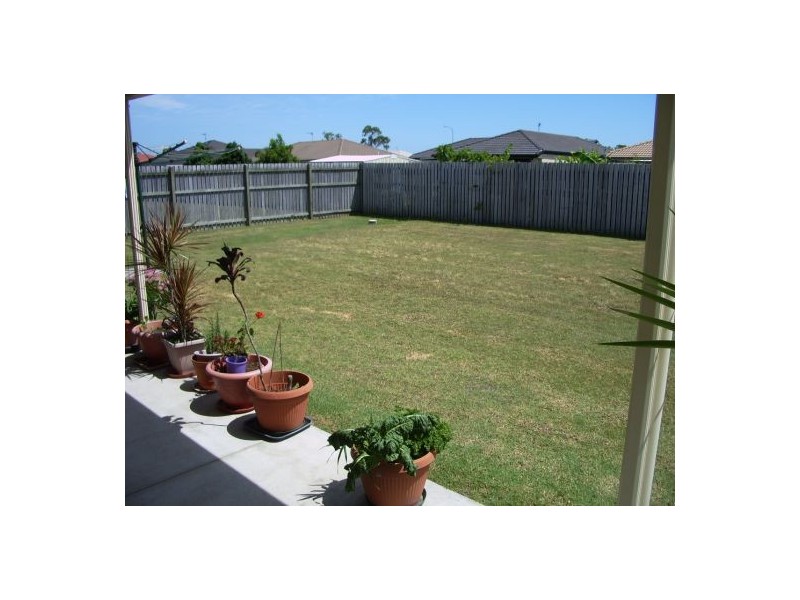 79 Martin Street, Point Vernon QLD 4655