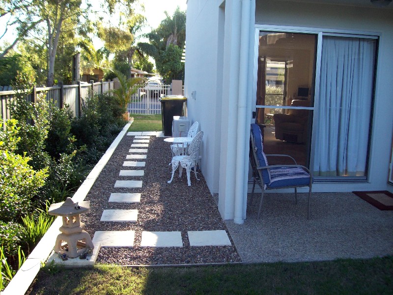 10/68 Pulgul Street, Urangan QLD 4655