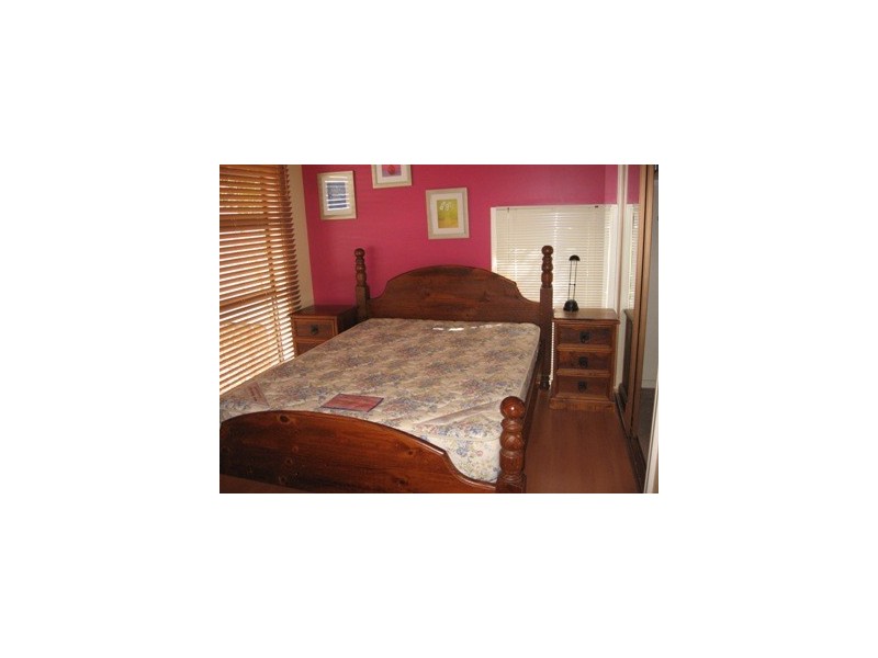 1/415 Boat Harbour Drive, Torquay QLD 4655