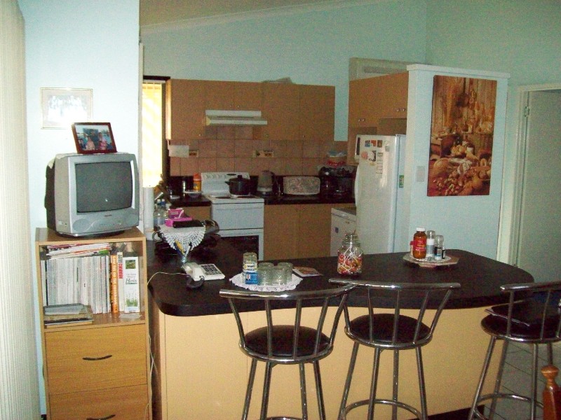 41 Hansen Street, Urangan QLD 4655