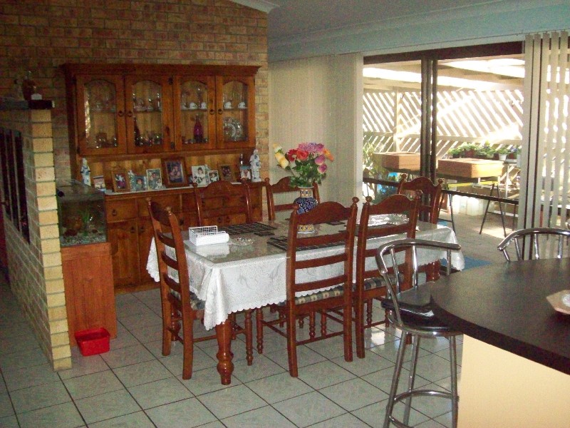 41 Hansen Street, Urangan QLD 4655
