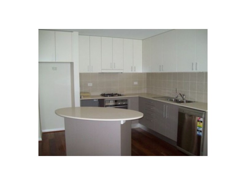 1/31 King Street, Urangan QLD 4655