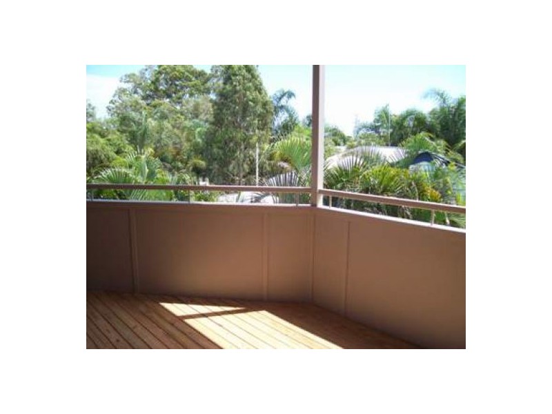 2/31 King Street, Urangan QLD 4655