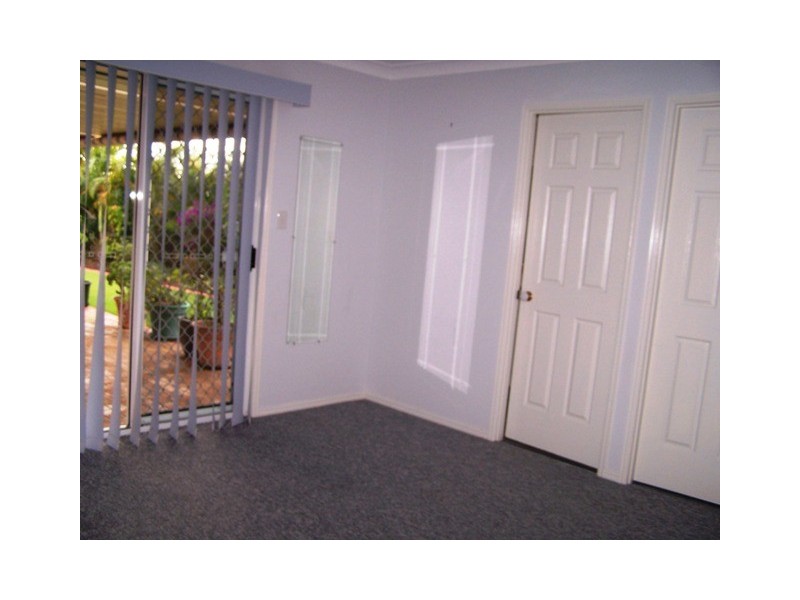 15 Heather Way, Urraween QLD 4655