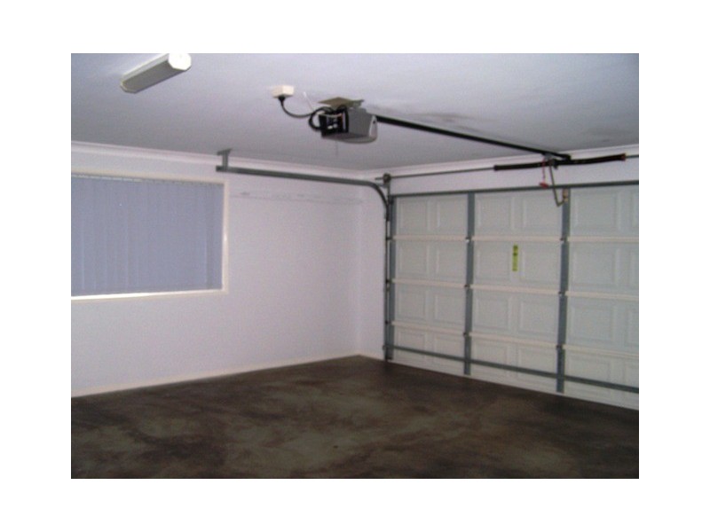 15 Heather Way, Urraween QLD 4655