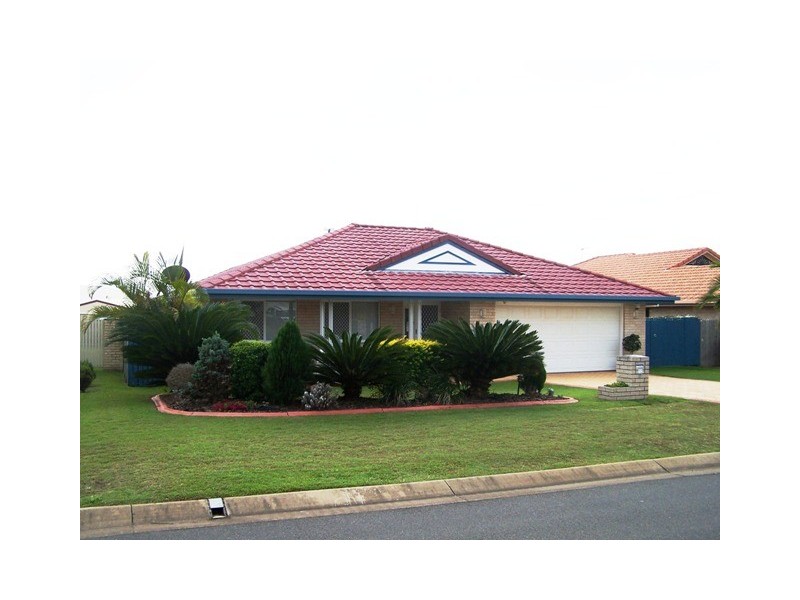 15 Heather Way, Urraween QLD 4655