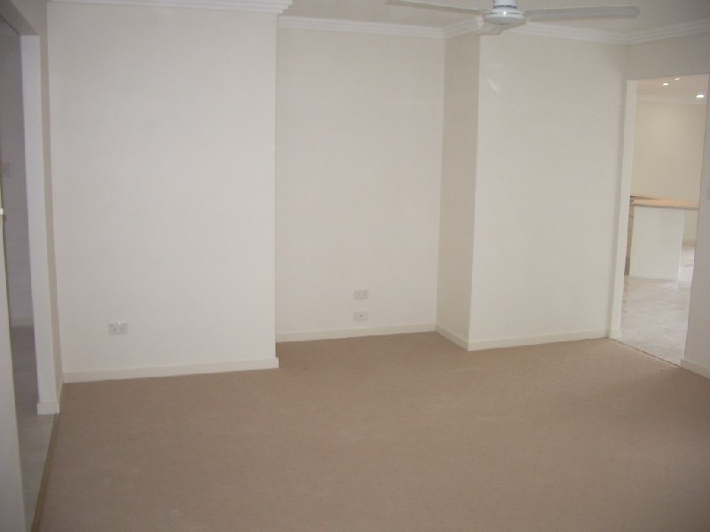 35 Wuruma Street, Scarness QLD 4655