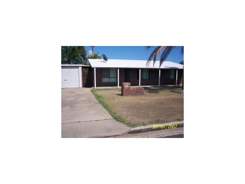 15  Mathew Drive, Urangan QLD 4655