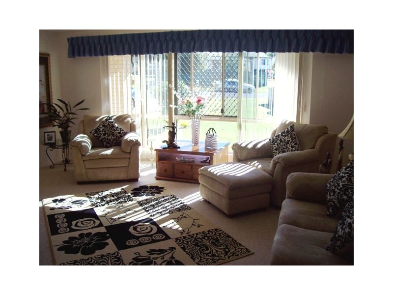 52 Haydn Drive, Kawungan QLD 4655