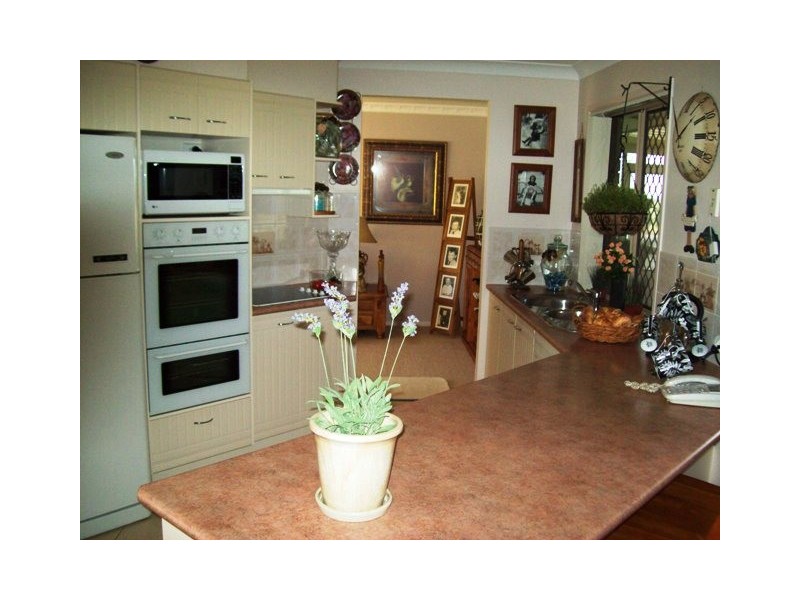 52 Haydn Drive, Kawungan QLD 4655