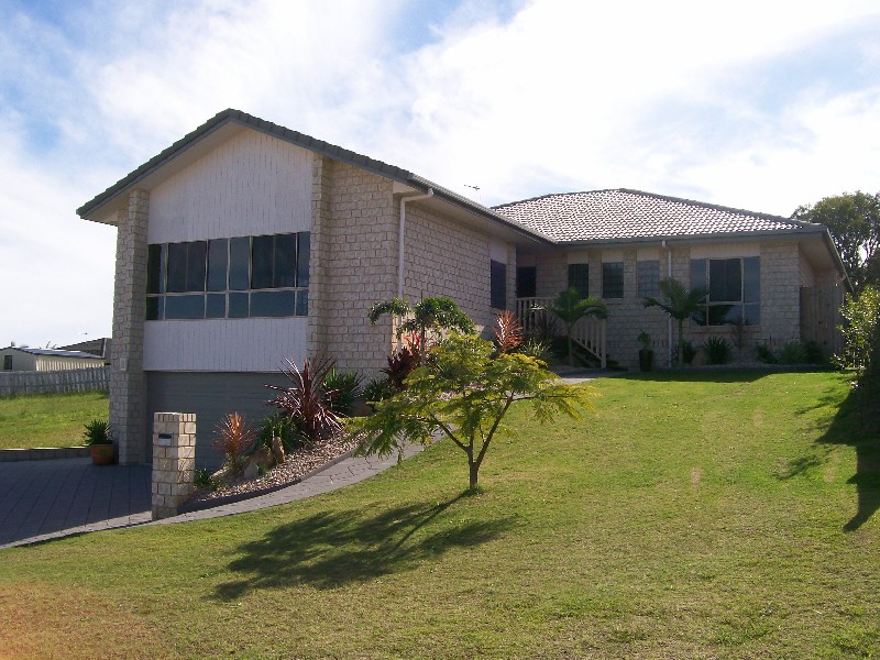 7 Arlington Court, Kawungan QLD 4655