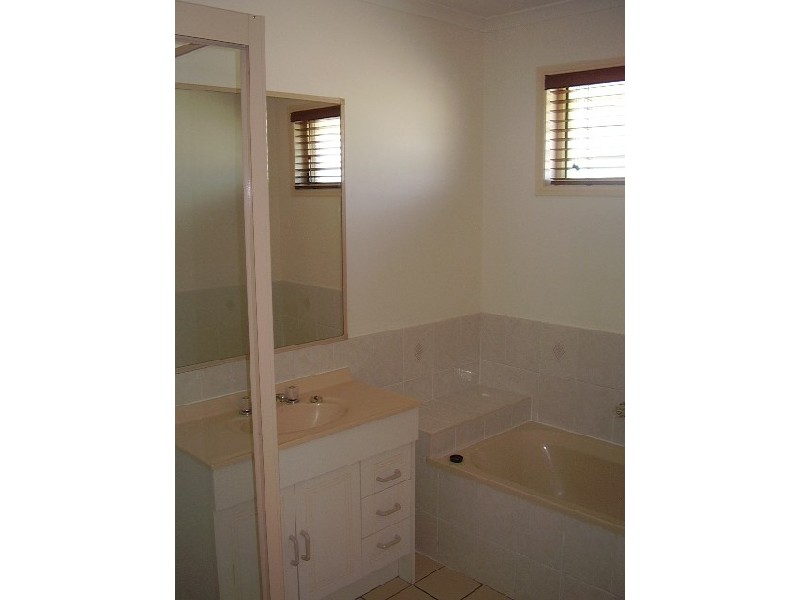 3 Bloodwood Court, Hervey Bay QLD 4655