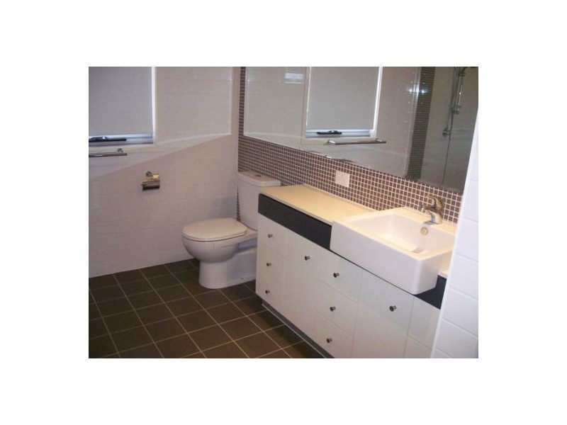 41/80 Moolyyir Street, Urangan QLD 4655