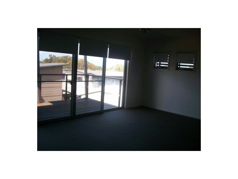 41/80 Moolyyir Street, Urangan QLD 4655