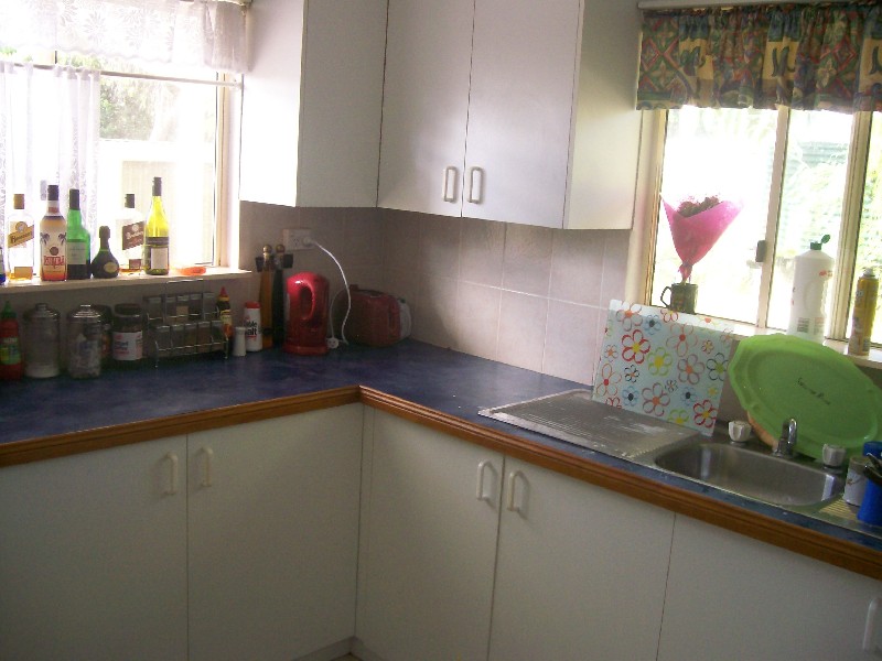 24 Kent Street, Urangan QLD 4655