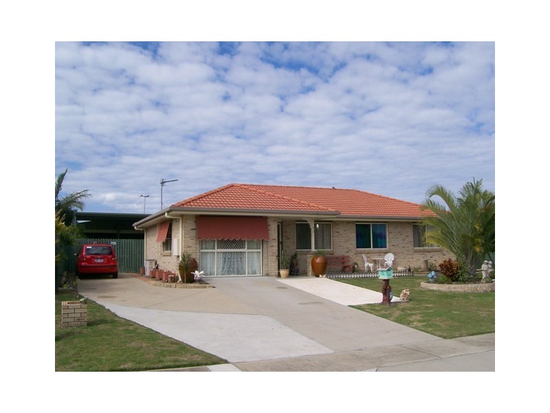 216 Pulgul Street, Urangan QLD 4655