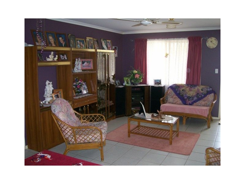 216 Pulgul Street, Urangan QLD 4655