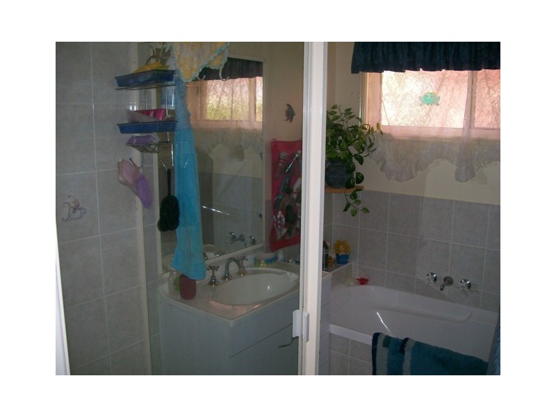 216 Pulgul Street, Urangan QLD 4655