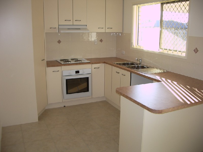 Point Vernon QLD 4655