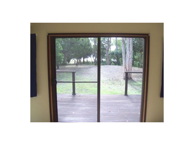 42 Kingfisher Parade, Toogoom QLD 4655