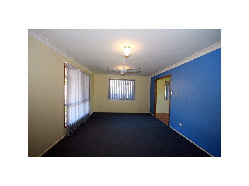 95 Cunningham St, Urangan QLD 4655