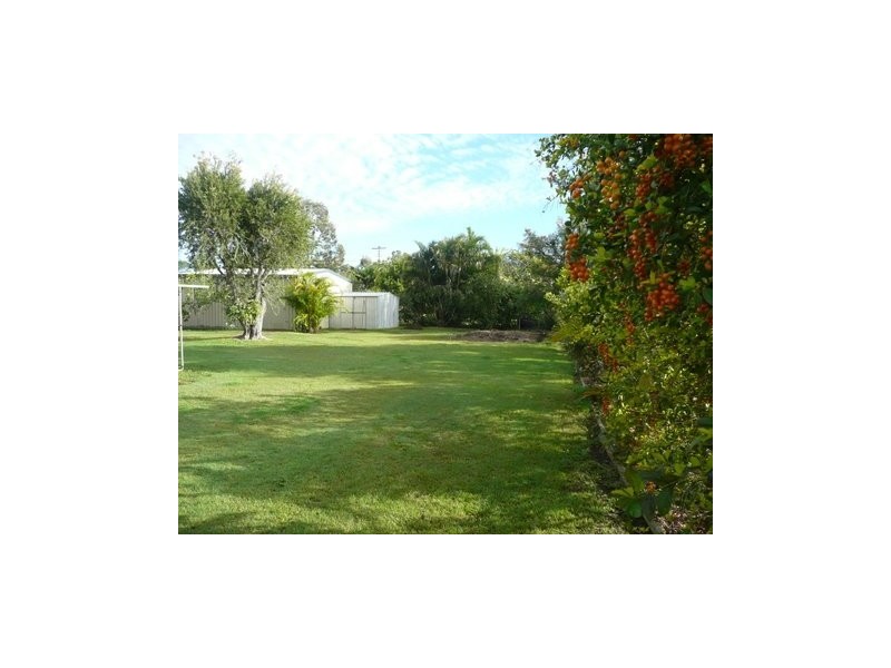 Point Vernon QLD 4655