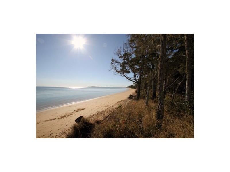 29  Hennessy Drive, Dundowran Beach QLD 4655