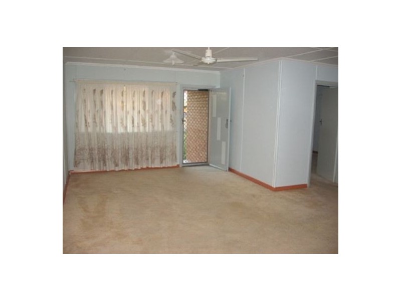 29 Long Street, Point Vernon QLD 4655