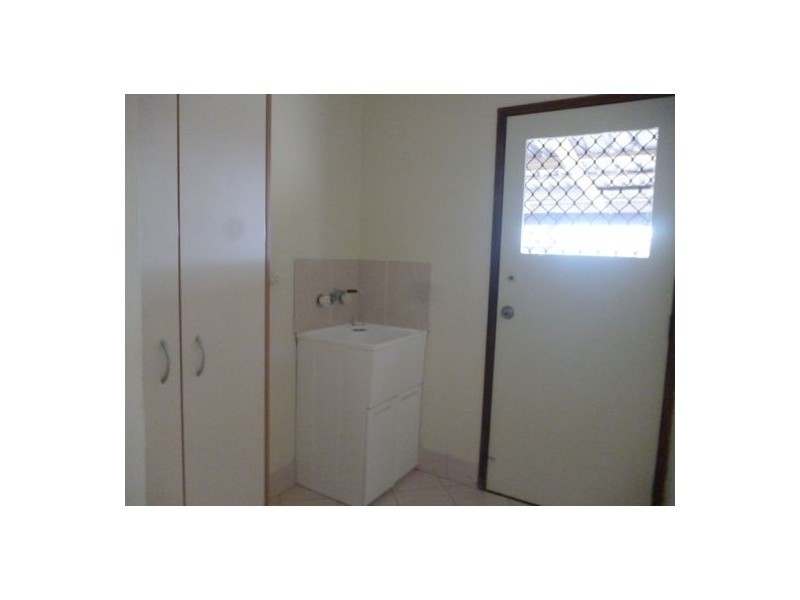 4 Carmel Court, Point Vernon QLD 4655