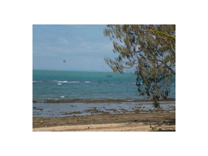 4 Carmel Court, Point Vernon QLD 4655