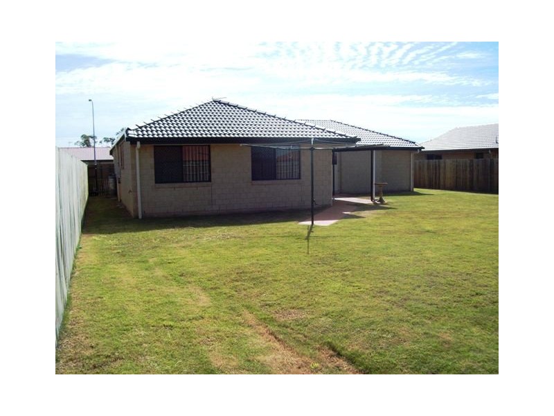 14 Kensi Court, Point Vernon QLD 4655