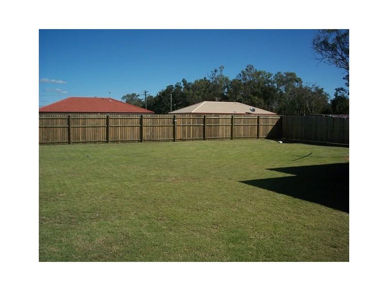 14 Kensi Court, Point Vernon QLD 4655
