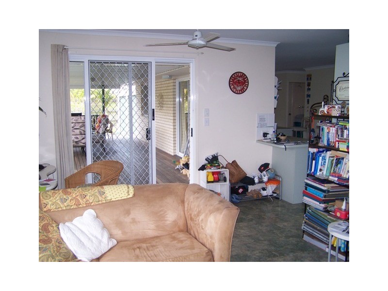 38 Banksia Park Drive, Scarness QLD 4655