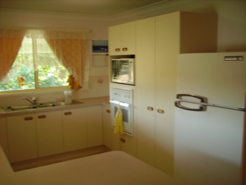 161 Kingfisher Pde, Toogoom QLD 4655