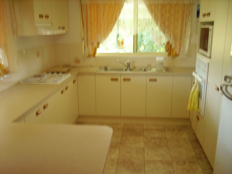 161 Kingfisher Pde, Toogoom QLD 4655