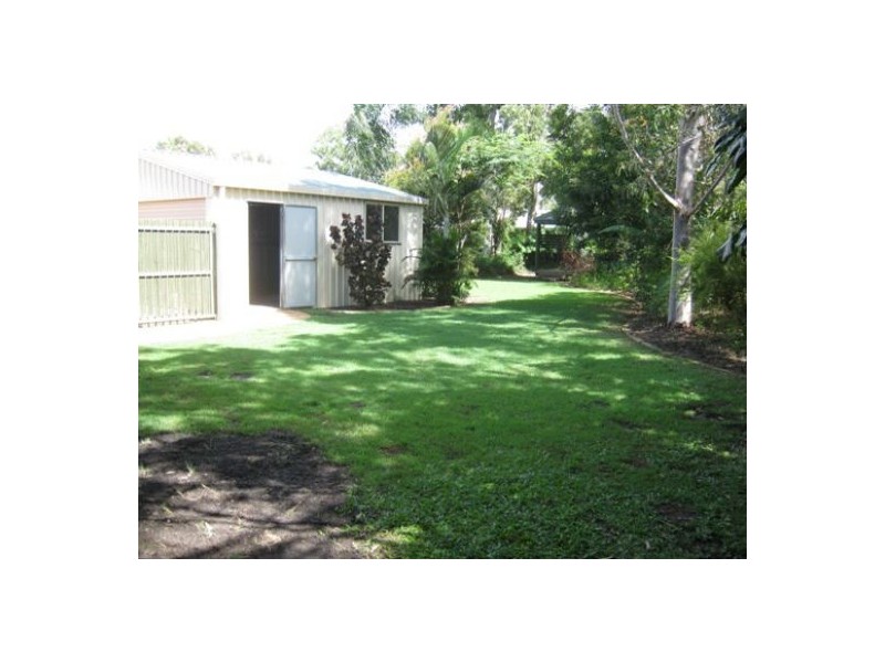 7 Capri Court, Point Vernon QLD 4655