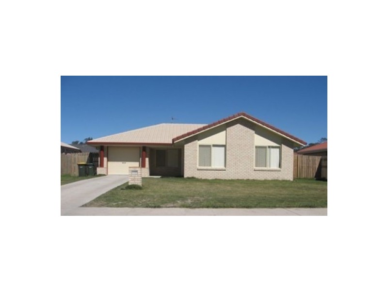 46 Emerald Park Way, Urangan QLD 4655