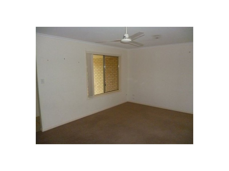 46 Emerald Park Way, Urangan QLD 4655