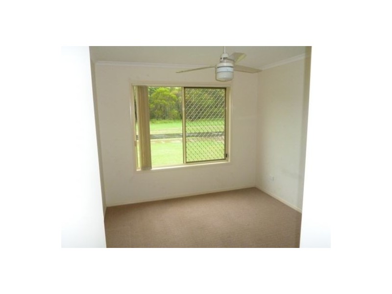 46 Emerald Park Way, Urangan QLD 4655