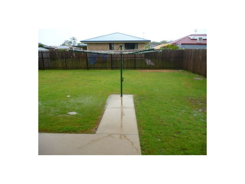 46 Emerald Park Way, Urangan QLD 4655