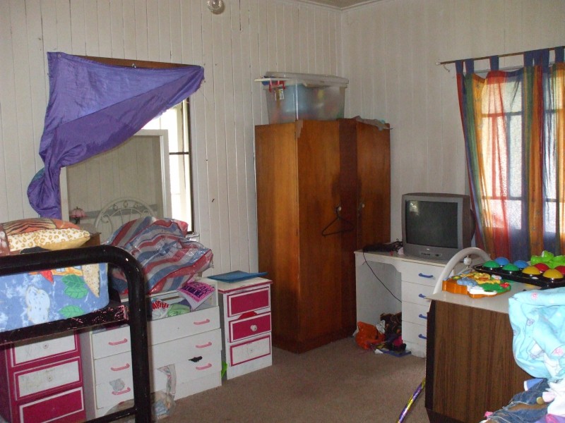 75 Watkins Street, Howard QLD 4659
