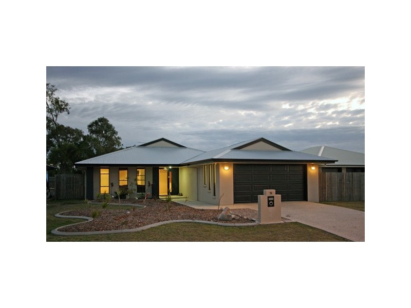 51 Yarrilee Circuit, Dundowran QLD 4655