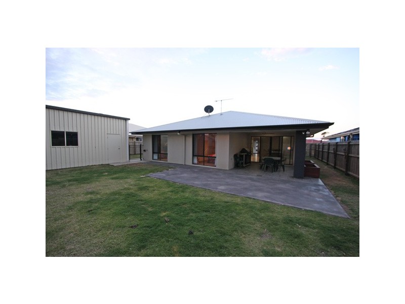 51 Yarrilee Circuit, Dundowran QLD 4655