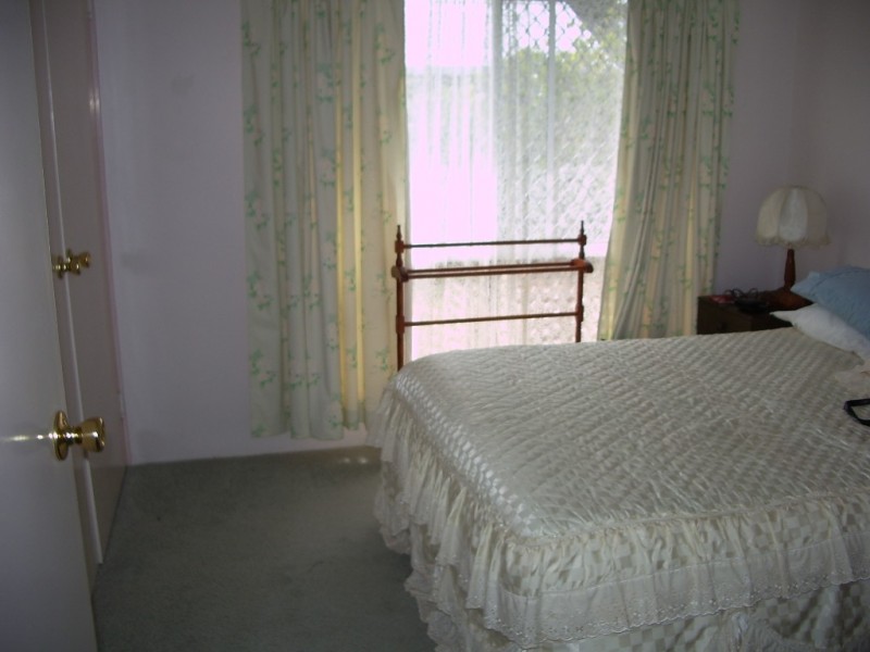 17 Mayfair Street, Point Vernon QLD 4655