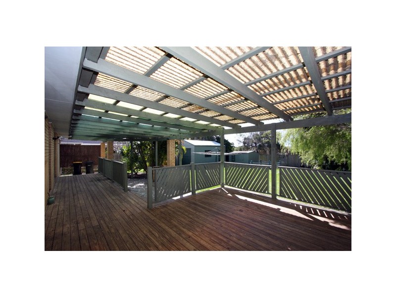 34 Bruce Street, Torquay QLD 4655