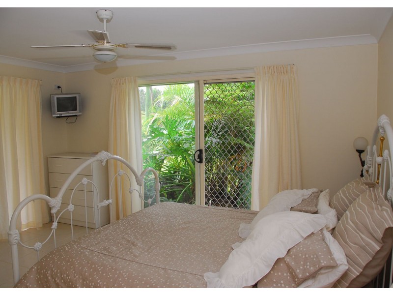 16 Ocean Park Drive, Dundowran Beach QLD 4655