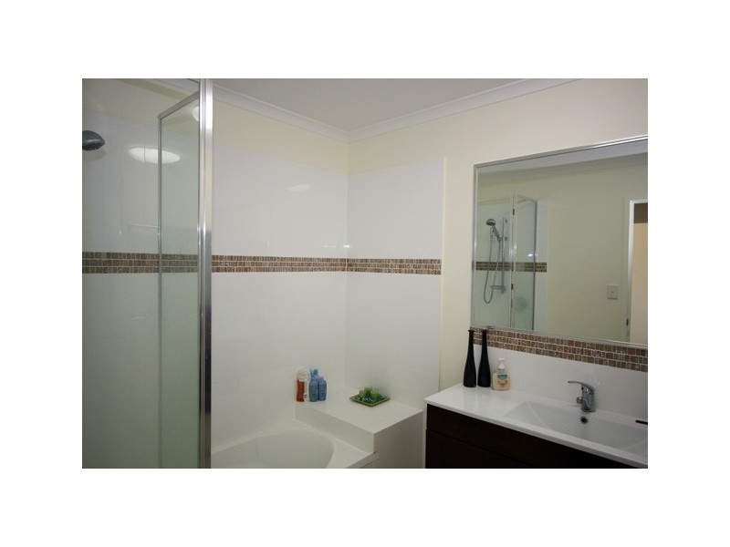 7/654 Esplanade ” Sea Shells”, Urangan QLD 4655